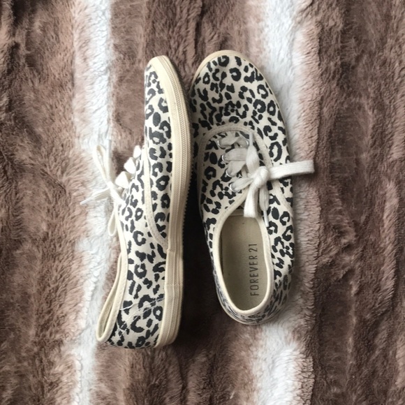 Forever 21 Cheetah Sneakers(look like Keds) Size 7 - Picture 2 of 5